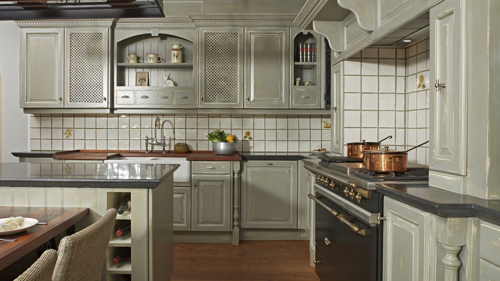 V.o. lux design keukens badkamers maatwerk balen geel keukens
