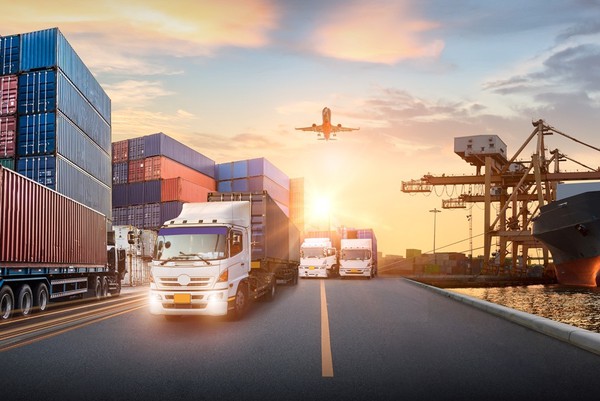 Havenvervoer & Logistiek