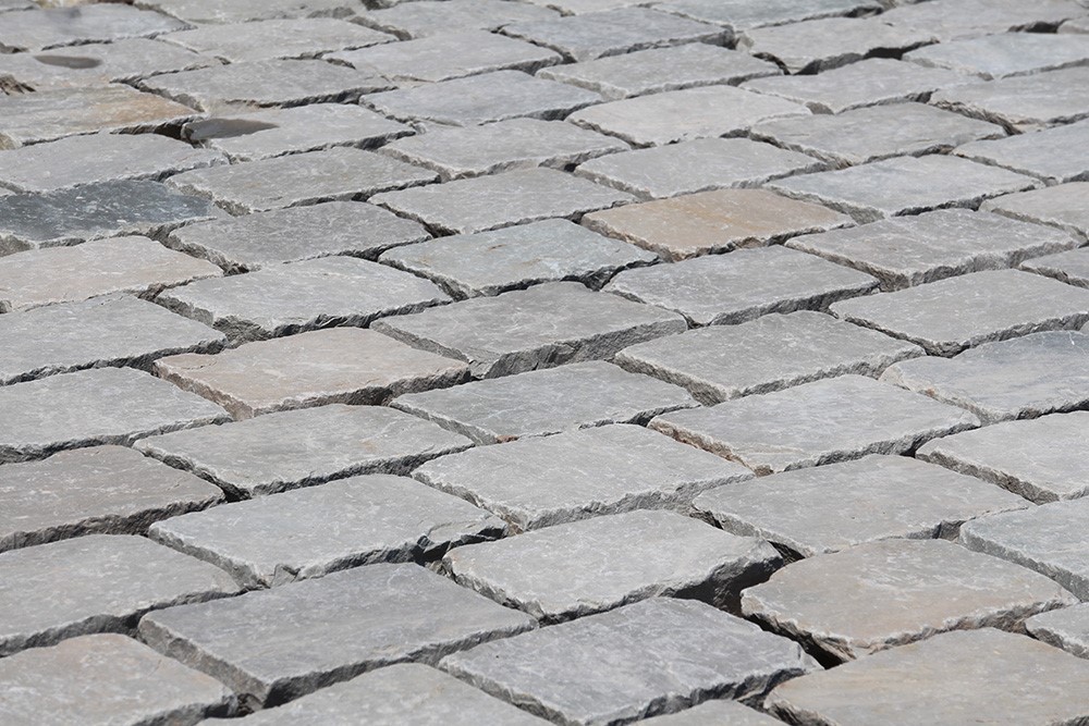 Kandla Grey: eigenschappen en benodigde hoeveelheid per m²